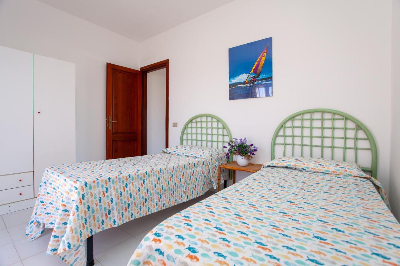 Residence Cinta 5 San Teodoro  Bagian luar foto