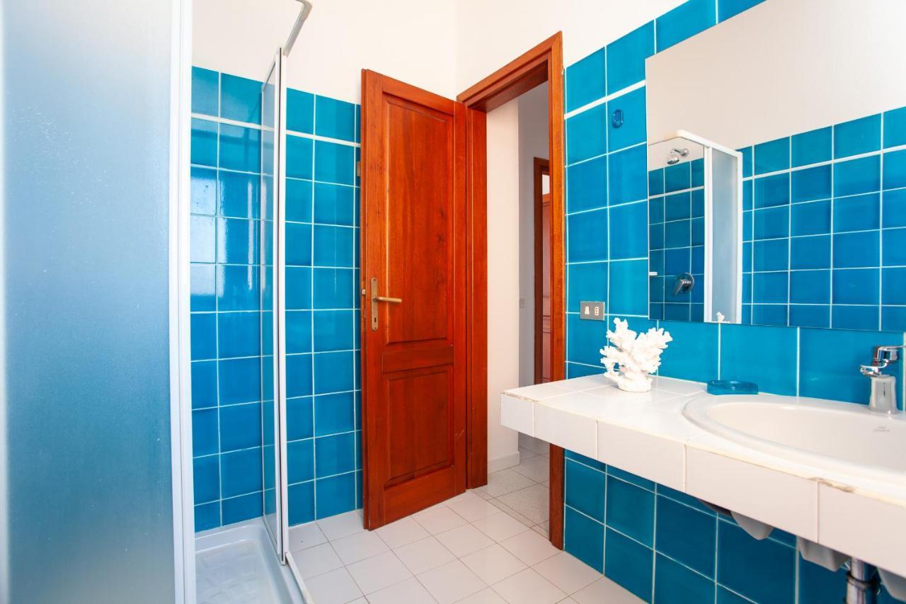 Residence Cinta 5 San Teodoro  Bagian luar foto