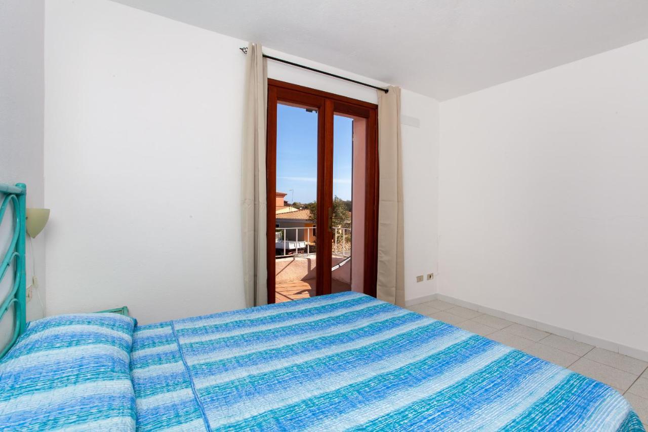 Residence Cinta 5 San Teodoro  Bagian luar foto
